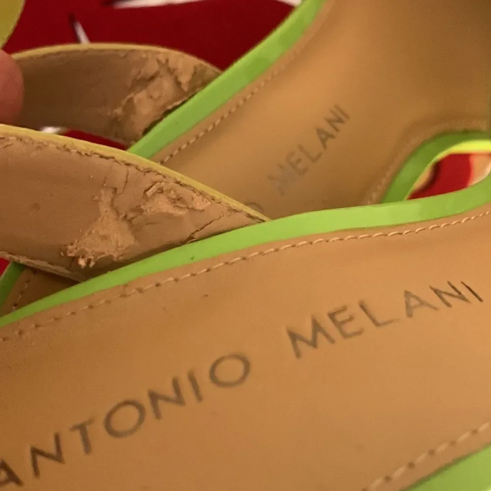 Antonio Melani Ankle Strap Green Patent Sandals  Size 7,5
